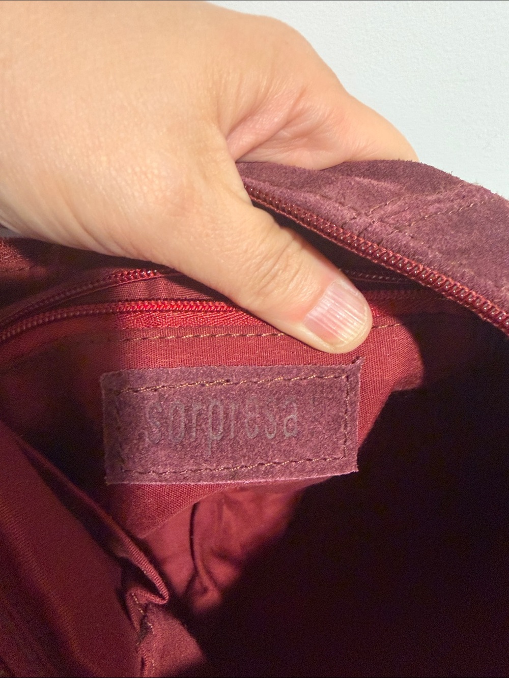 Sorpresa Genuine Leather Suede Fringe Hobo Shoulder Bag in Wine - Picture 8 of 11